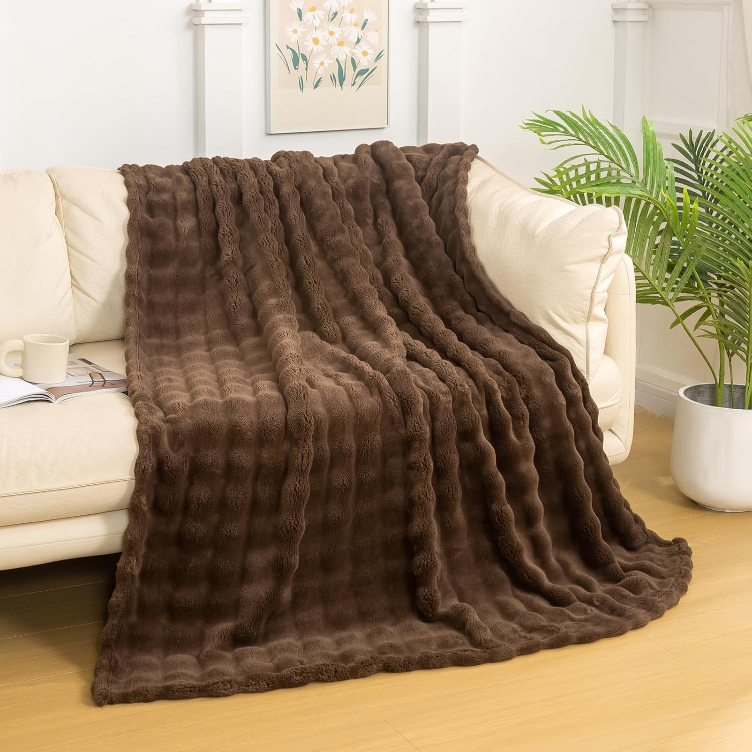 YUSOKI 3D Fleece Bubble Throw Blanket – Gift Variant